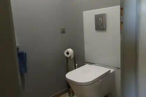 Logement Lumineux, Entierement Renove Avec Jardin Caumont-sur-Durance Екстериор снимка